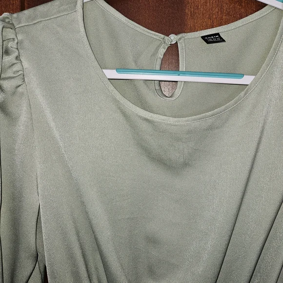 SHEIN Sage Green Long Sleeve Tie-Waist Midi Dress - Picture 3 of 5